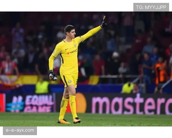 库尔图瓦家庭生活首度曝光：球场外的温情日常与亲密关系引关注