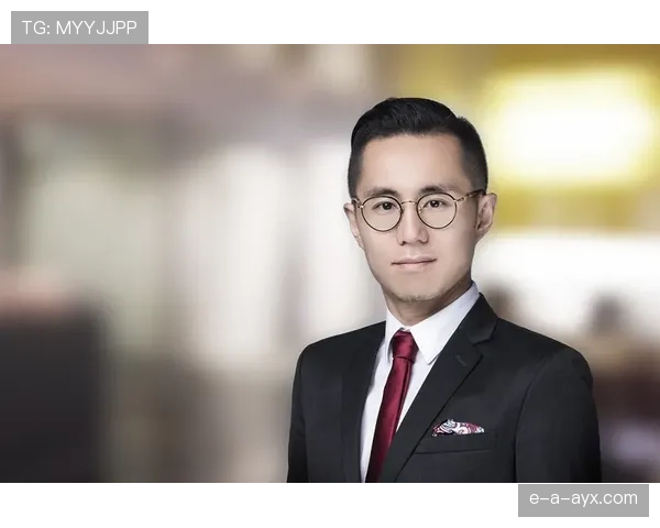 戴维斯逐步转型全能战士，稳健表现引人期待