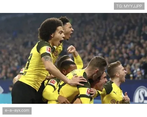 德甲领头羊表现稳健,持续领跑积分榜引关注 德甲领头羊表现稳健,持续领跑积分榜引关注