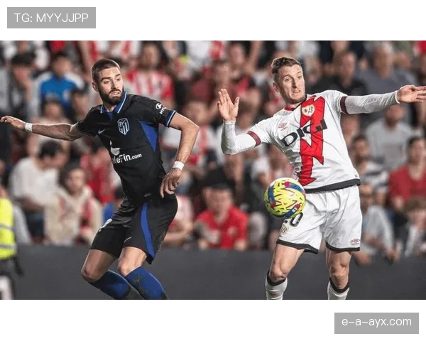 巴尔韦德 vs 恩佐·费尔南德斯:中场组织与战术价值对比 巴尔韦德 vs 恩佐·费尔南德斯:中场组织与战术价值对比